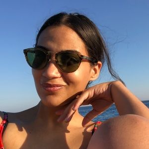 Meet your Posher, Rossy